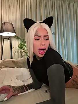 bambixboo online show from 11/16/25, 07:52