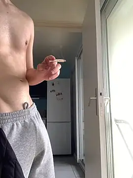 Snapshot of GuillaumebeauZizi chatting on 02/10/26, 10:08 GuillaumebeauZizi online show from 02/10/26, 10:08