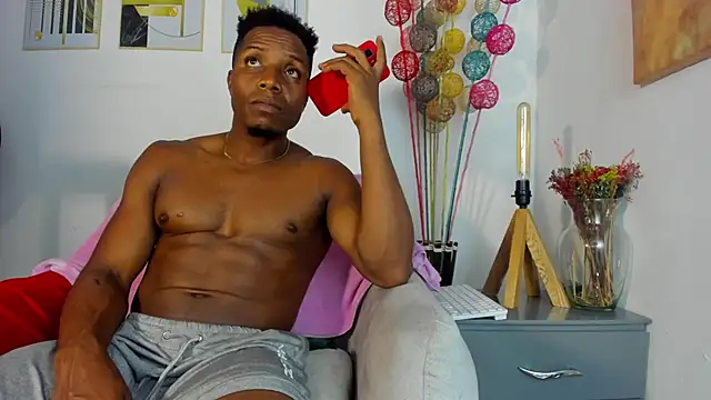 bigcock latin1 online show from 11/09/25, 02:32