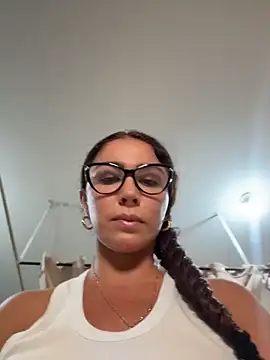 NINIK STYLE online show from 05/18/26, 08:25