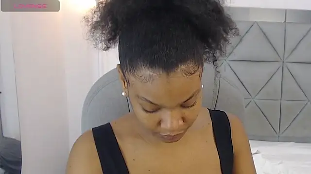 genesis moretz online show from 04/14/26, 03:12