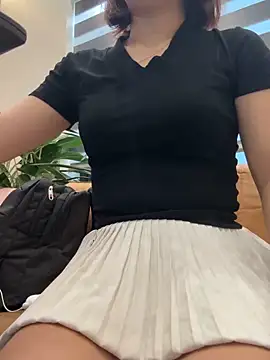 Chun Ae95 online show from 02/27/26, 12:54