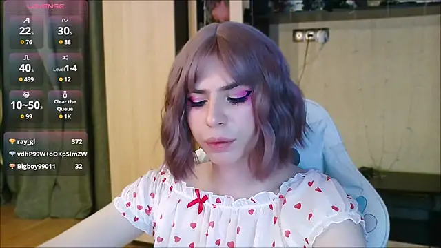 FemAlexa  online show from 02/11/25, 08:42