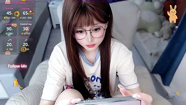 Snapshot of Sweet-18wanwan chatting on 06/06/26, 06:18 Sweet-18wanwan online show from 06/06/26, 06:18
