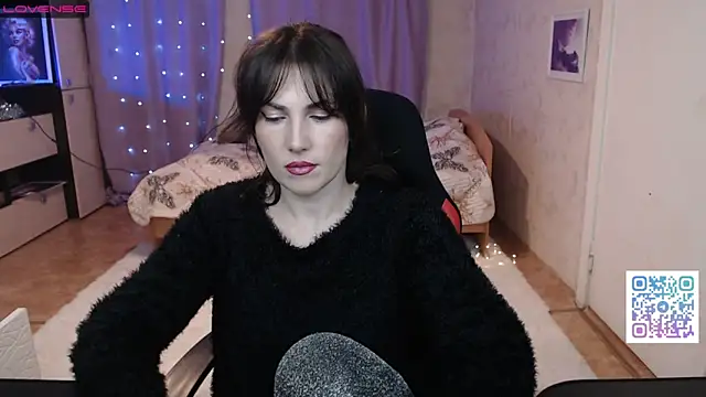 Daniela Cooperr online show from 04/01/26, 05:54