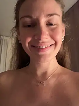 JasminJames online show from 10/18/25, 08:31