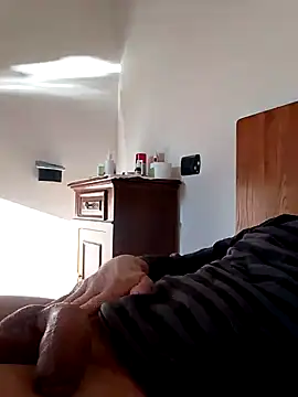Snapshot of Anastasio33 chatting on 01/18/25, 09:13 Anastasio33 online show from 01/18/25, 09:13