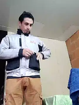 Snapshot of Rejy1992 chatting on 12/31/24, 11:42 Rejy1992 online show from 12/31/24, 11:42