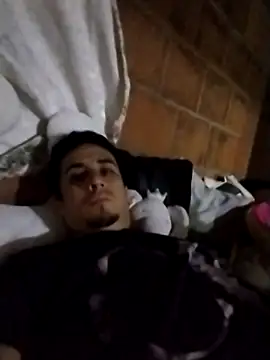 Snapshot of Rejy1992 chatting on 11/04/25, 03:05 Rejy1992 online show from 11/04/25, 03:05