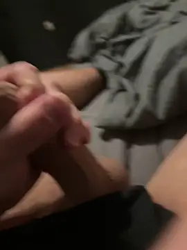 Snapshot of fuckdollflo chatting on 12/15/24, 08:15 fuckdollflo online show from 12/15/24, 08:15