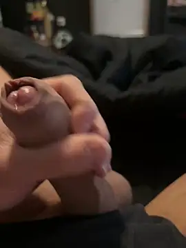 Snapshot of fuckdollflo chatting on 02/24/25, 08:49 fuckdollflo online show from 02/24/25, 08:49