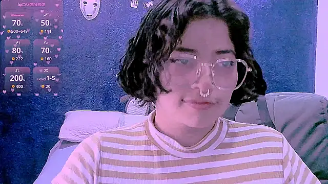 Snapshot of NinaYellow chatting on 08/03/26, 03:16 NinaYellow online show from 08/03/26, 03:16