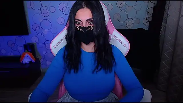   Yasmina   online show from 10/08/25, 04:32