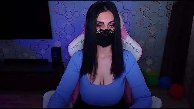   Yasmina   online show from 04/05/26, 04:53