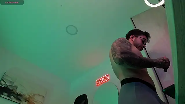 LucianSinclair online show from 02/22/25, 02:28