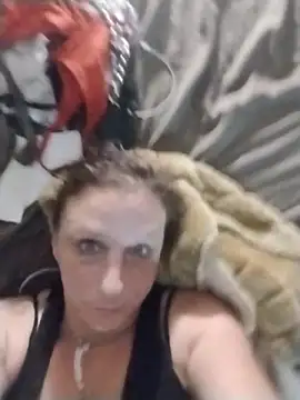 Everlyrose27 online show from 03/04/26, 10:54