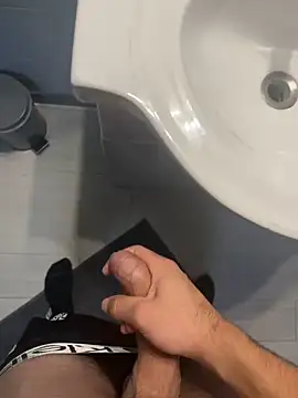 Mecchaud06 online show from 12/29/24, 03:57