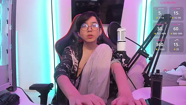 wexlee7 online show from 12/16/24, 11:18