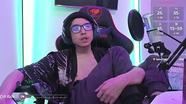 wexlee7 online show from 03/19/25, 12:48