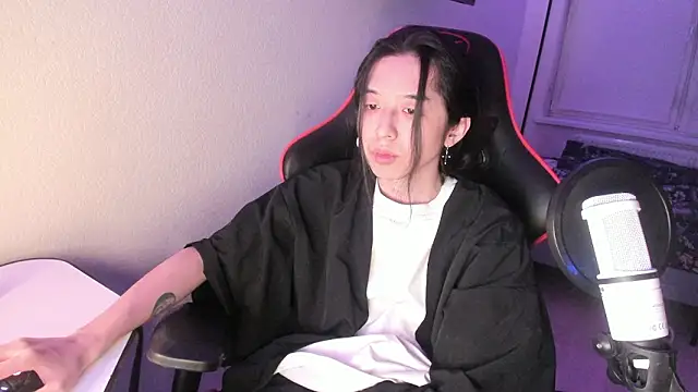 wexlee7 online show from 02/25/26, 10:52