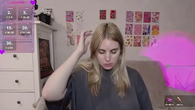 Snapshot of pawpaws chatting on 01/25/25, 03:52 pawpaws online show from 01/25/25, 03:52