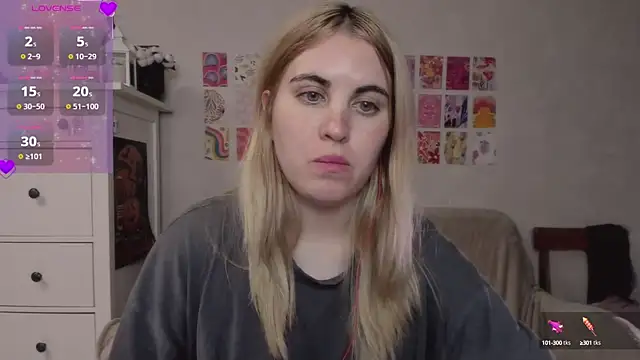 Snapshot of pawpaws chatting on 02/07/25, 02:37 pawpaws online show from 02/07/25, 02:37