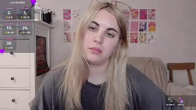 Snapshot of pawpaws chatting on 03/16/25, 07:49 pawpaws online show from 03/16/25, 07:49