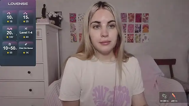 Snapshot of pawpaws chatting on 09/22/25, 06:48 pawpaws online show from 09/22/25, 06:48