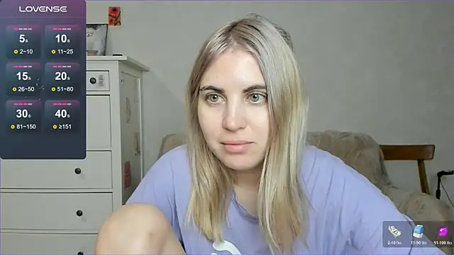 Snapshot of pawpaws chatting on 11/26/25, 06:14 pawpaws online show from 11/26/25, 06:14