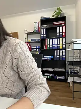 Snapshot of Hii_Lolla chatting on 01/14/26, 09:04 Hii Lolla online show from 01/14/26, 09:04