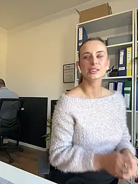 Hii Lolla online show from 04/02/26, 07:06