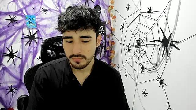 DmitriSanders online show from 11/28/25, 01:52