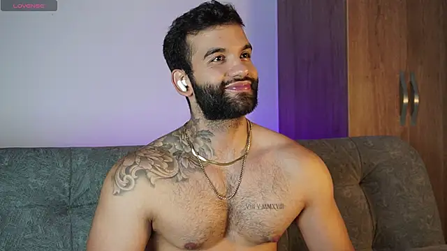 MarkHazze online show from 11/03/25, 11:04