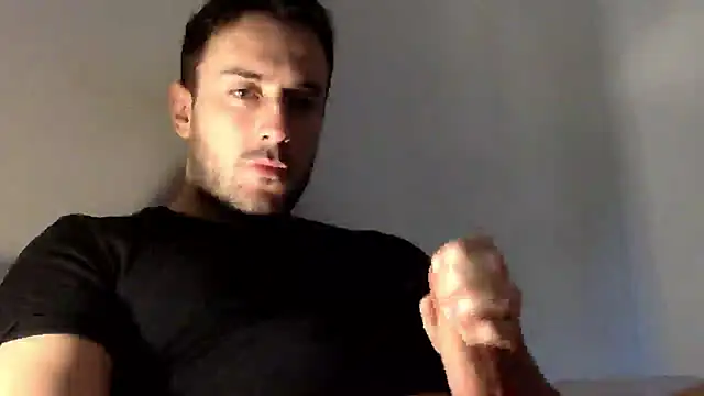 Snapshot of mainnrd chatting on 01/29/25, 09:33 mainnrd online show from 01/29/25, 09:33