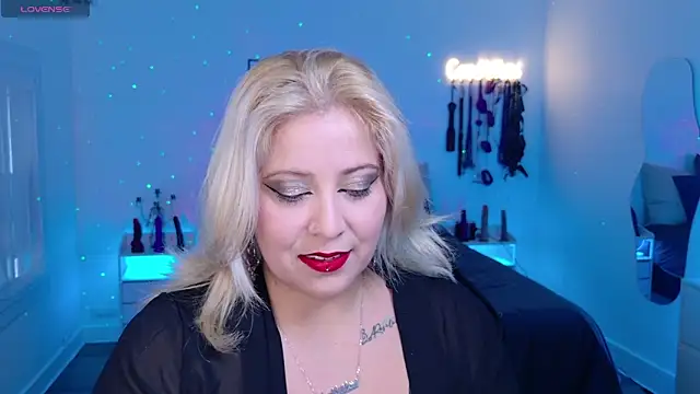 blackwidow s1 online show from 11/10/25, 09:30