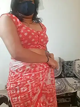 Snapshot of khushikhushi chatting on 01/08/25, 07:55 khushikhushi online show from 01/08/25, 07:55