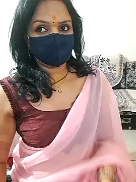 Snapshot of khushikhushi chatting on 01/10/25, 05:02 khushikhushi online show from 01/10/25, 05:02