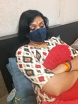 Snapshot of khushikhushi chatting on 01/18/25, 09:45 khushikhushi online show from 01/18/25, 09:45