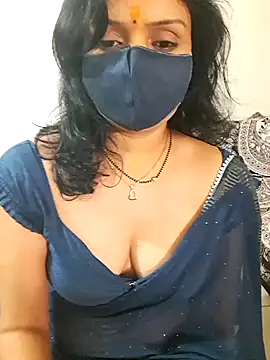 Snapshot of khushikhushi chatting on 01/21/25, 08:19 khushikhushi online show from 01/21/25, 08:19