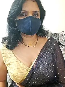 Snapshot of khushikhushi chatting on 01/21/25, 03:54 khushikhushi online show from 01/21/25, 03:54