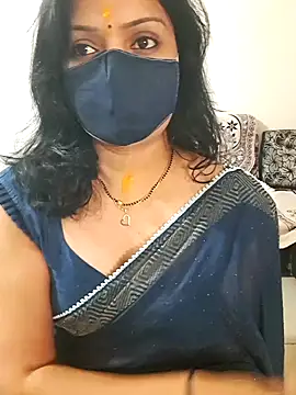 Snapshot of khushikhushi chatting on 02/07/25, 07:18 khushikhushi online show from 02/07/25, 07:18