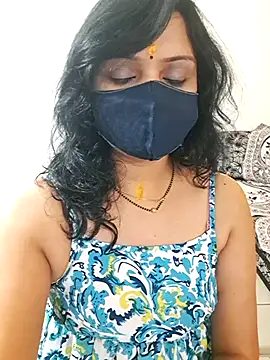 Snapshot of khushikhushi chatting on 02/10/25, 05:47 khushikhushi online show from 02/10/25, 05:47