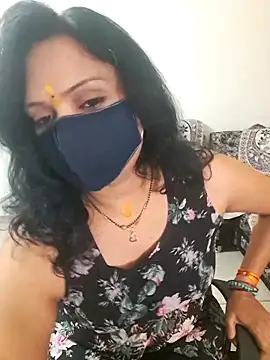 Snapshot of khushikhushi chatting on 02/12/25, 07:44 khushikhushi online show from 02/12/25, 07:44