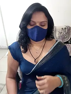 Snapshot of khushikhushi chatting on 02/26/26, 05:45 khushikhushi online show from 02/26/26, 05:45