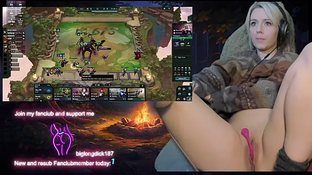 Lisaonthemoon online show from 12/13/24, 02:10