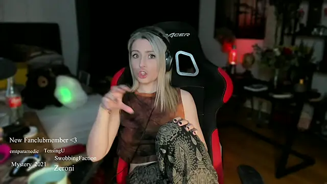 Lisaonthemoon online show from 03/09/25, 07:26