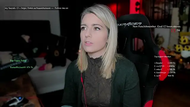 Lisaonthemoon online show from 10/05/25, 07:34