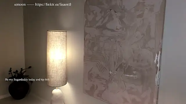 Lisaonthemoon online show from 03/24/26, 09:09