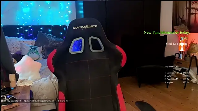 Lisaonthemoon online show from 04/12/26, 02:44