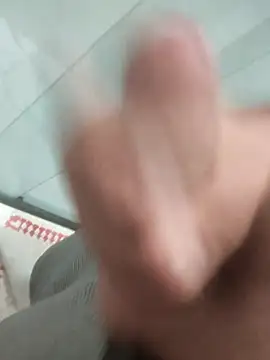 Snapshot of dredre1069 chatting on 12/02/25, 06:14 dredre1069 online show from 12/02/25, 06:14